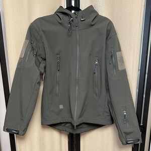 Tactical Men's olive drab /grey Hooded Jacket